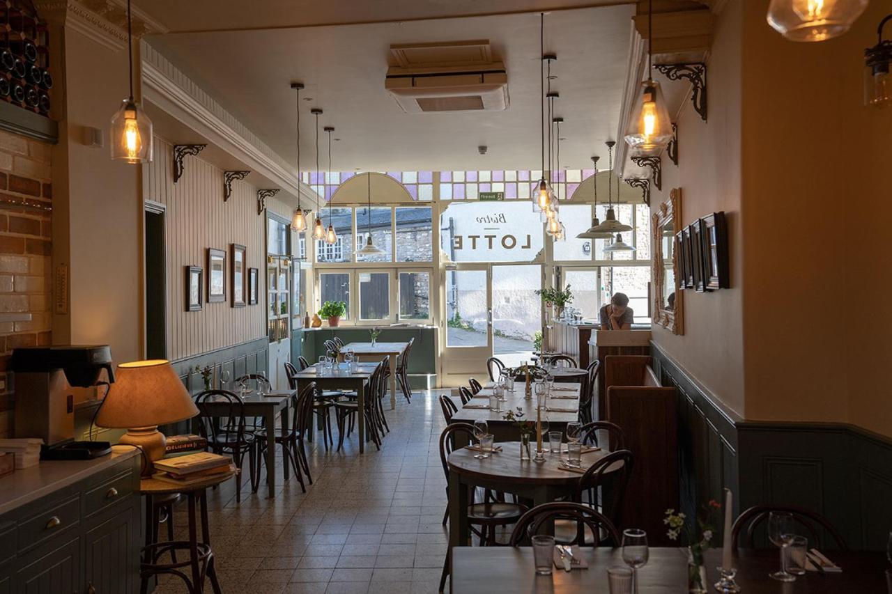 Bistro Lotte Bed & Breakfast Frome Bagian luar foto