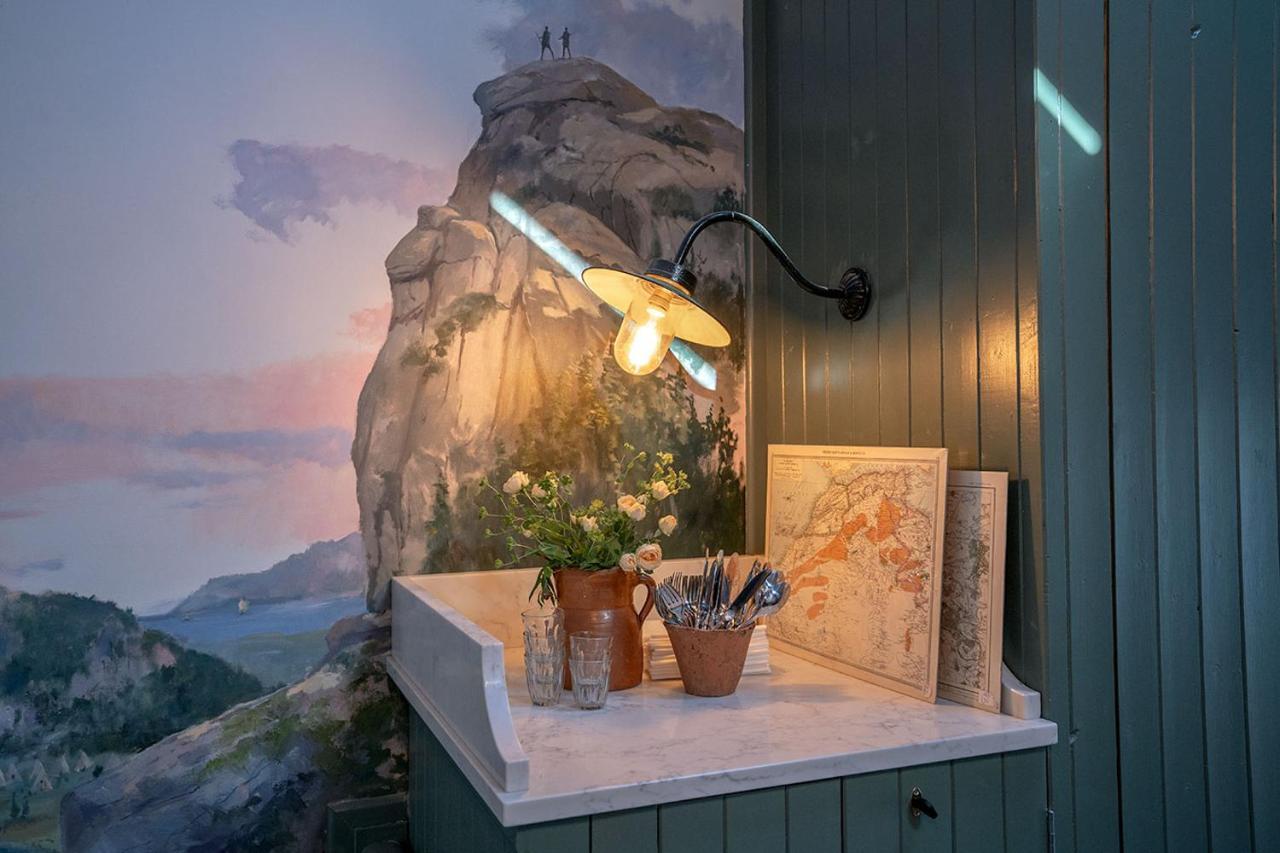 Bistro Lotte Bed & Breakfast Frome Bagian luar foto