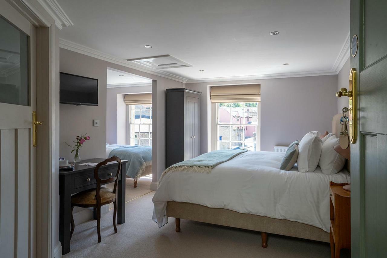 Bistro Lotte Bed & Breakfast Frome Bagian luar foto